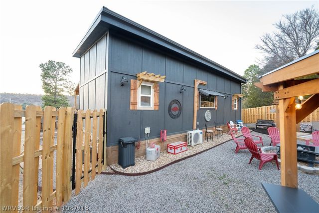 2824 S Coker Street, Greenwood, AR 72936