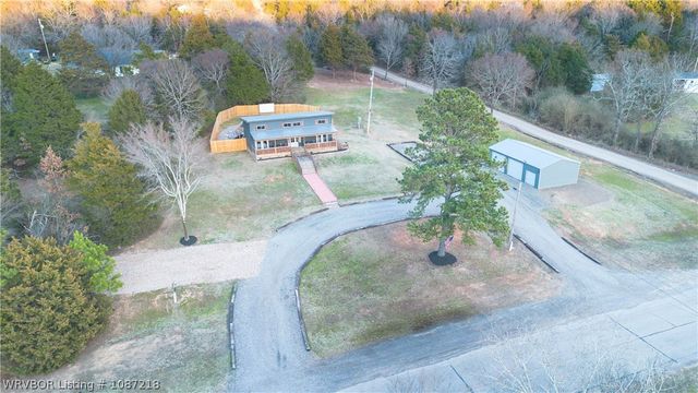 2824 S Coker Street, Greenwood, AR 72936
