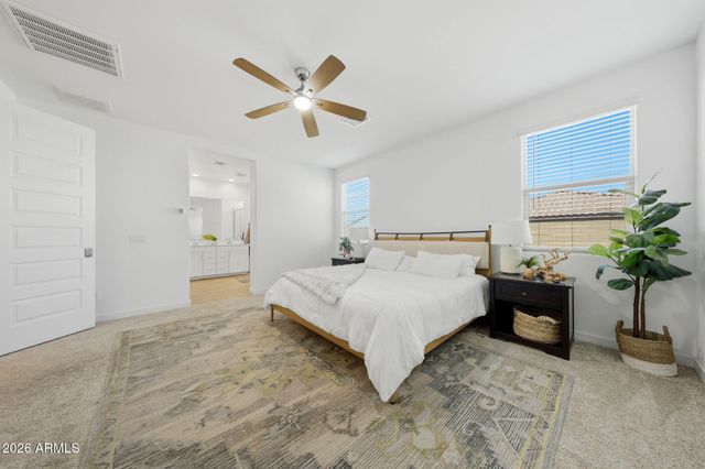 4064 E CATCLAW Street, Gilbert, AZ 85296