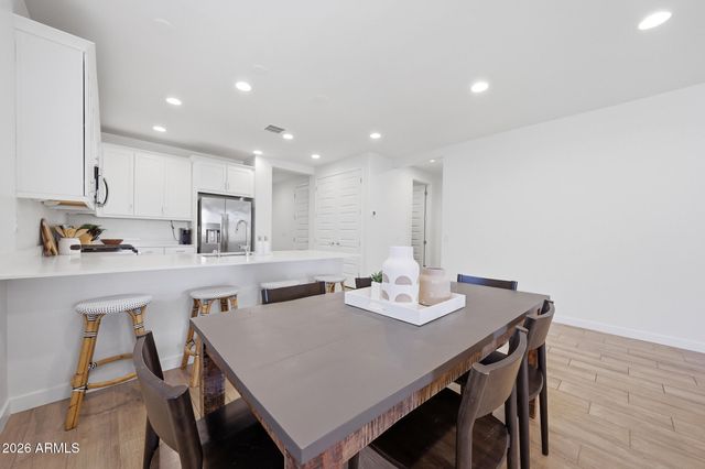 4064 E CATCLAW Street, Gilbert, AZ 85296