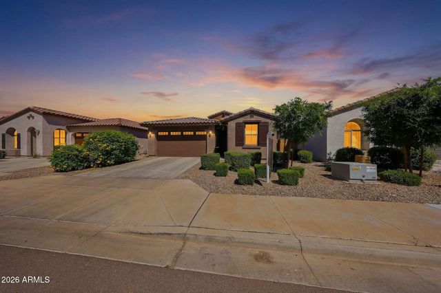 4064 E CATCLAW Street, Gilbert, AZ 85296