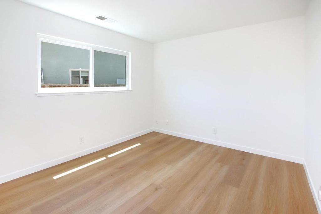 Image 17 of property listing at 714 Heather Court, Watsonville, CA 95076