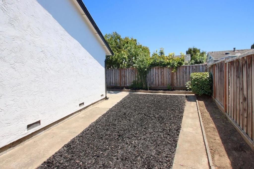 Image 24 of property listing at 714 Heather Court, Watsonville, CA 95076