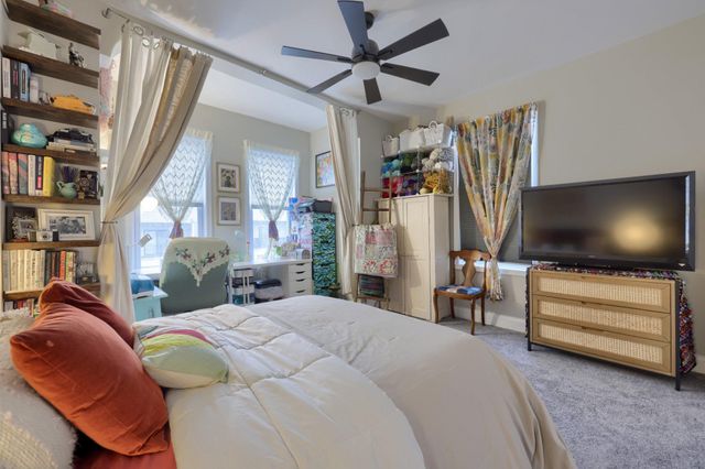 3832 MANAYUNK AVE, Philadelphia, PA 19128