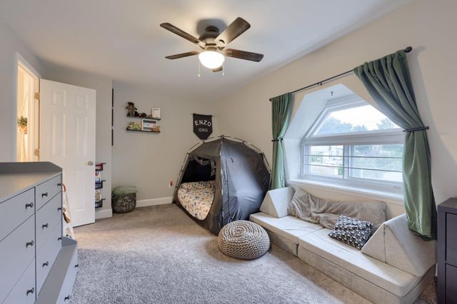 3832 MANAYUNK AVE, Philadelphia, PA 19128