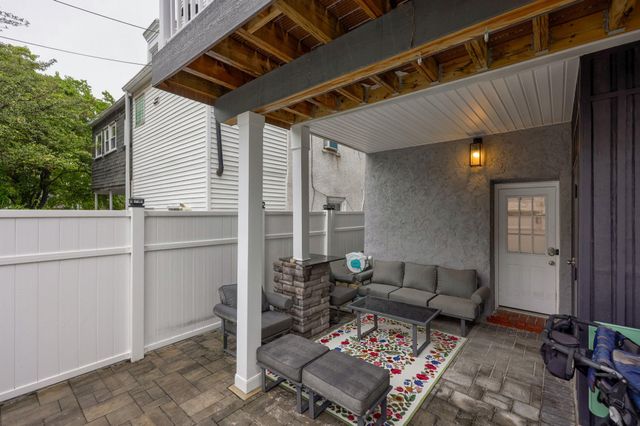 3832 MANAYUNK AVE, Philadelphia, PA 19128