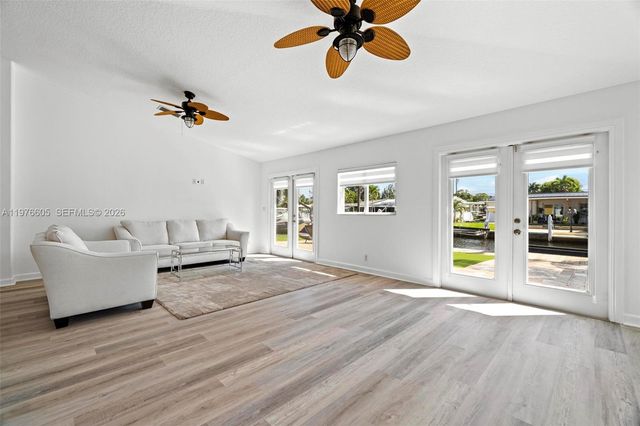 947 Nautilus Isle 0, Dania Beach, FL 33004