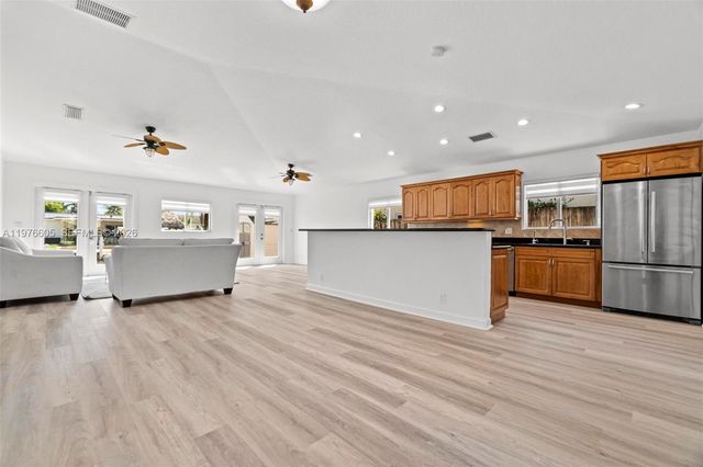 947 Nautilus Isle 0, Dania Beach, FL 33004