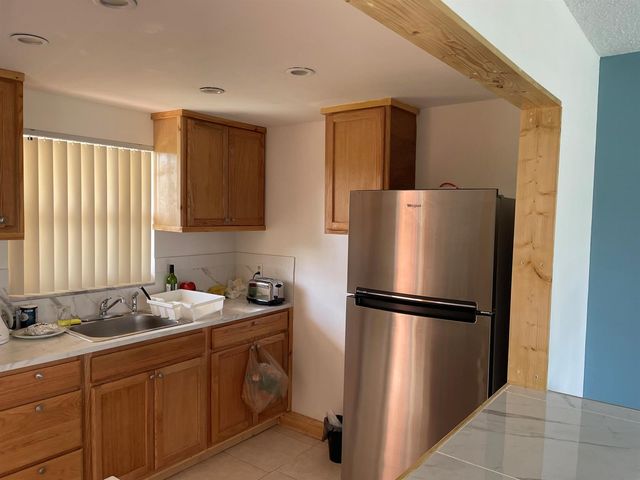 225 Bonnie Boulevard 211, Palm Springs, FL 33461