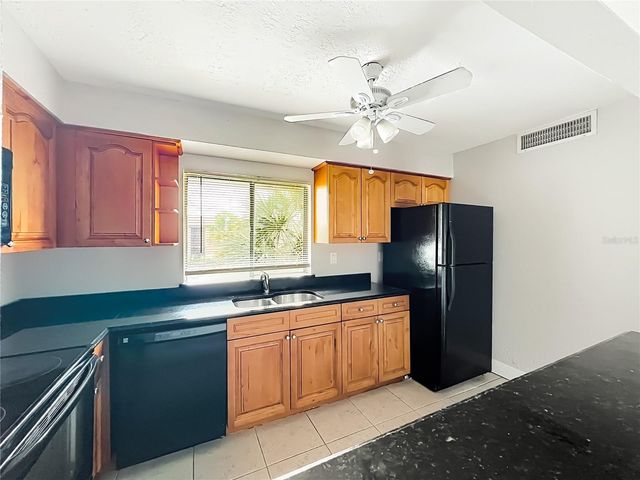568 ORANGE DRIVE 50, Altamonte Springs, FL 32701