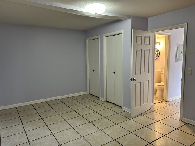 550 Harding Pl Apt B108, Nashville, TN 37211