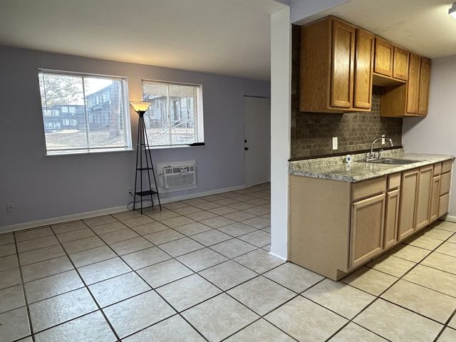 550 Harding Pl Apt B108, Nashville, TN 37211