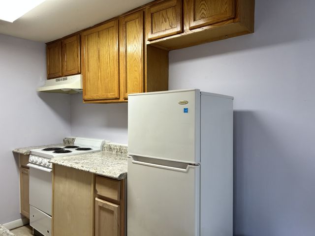 550 Harding Pl Apt B108, Nashville, TN 37211