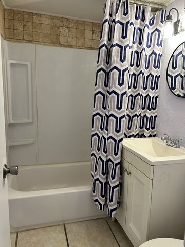 550 Harding Pl Apt B108, Nashville, TN 37211