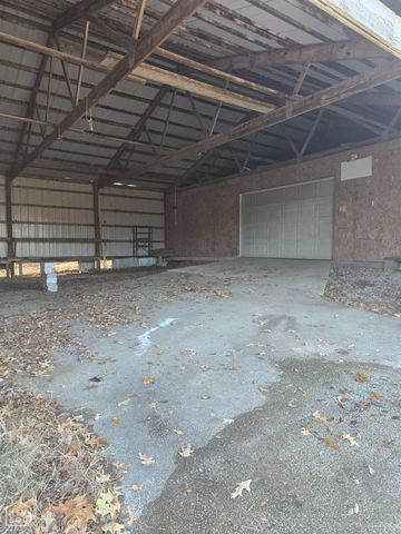 229 County Road 470, Jonesboro, AR 72404