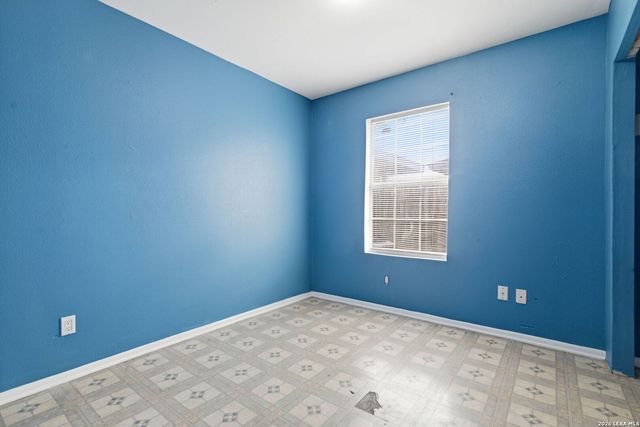 554 Park Village, San Antonio, TX 78227