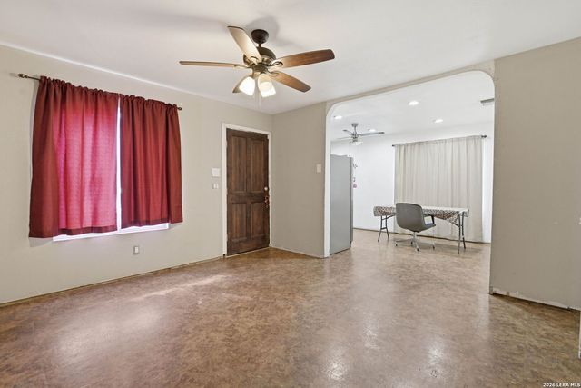 554 Park Village, San Antonio, TX 78227