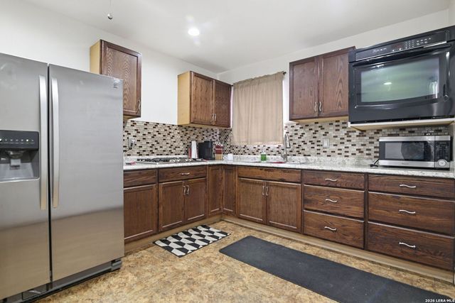 554 Park Village, San Antonio, TX 78227