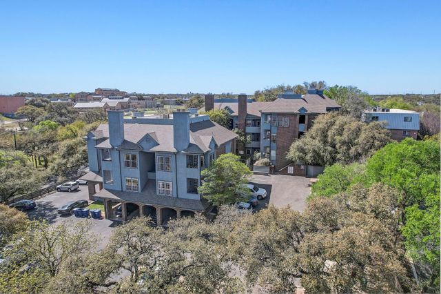 700 S 1st ST 304, Austin, TX 78704