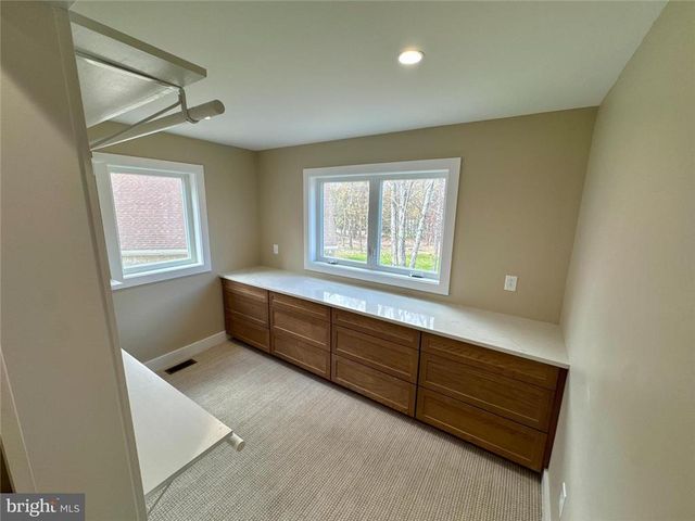 101 Lindbergh Circle, Penn Forest Twp, PA 18210