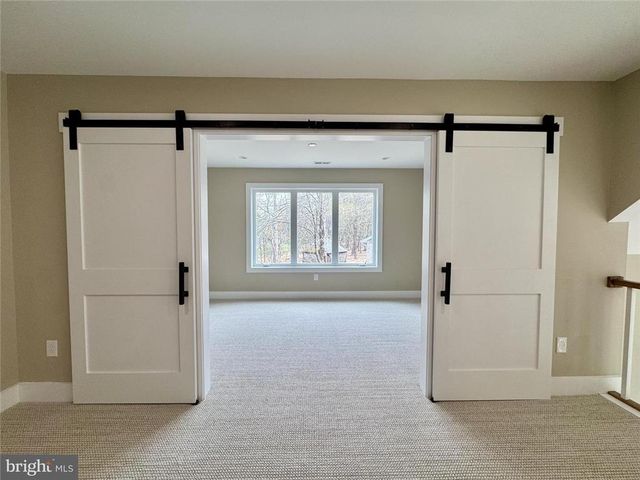 101 Lindbergh Circle, Penn Forest Twp, PA 18210
