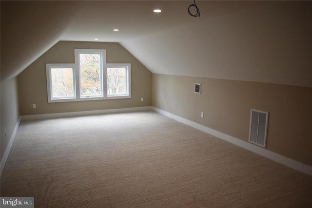 101 Lindbergh Circle, Penn Forest Twp, PA 18210