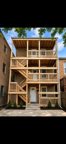 3018 W Flournoy Street, Chicago, IL 60612
