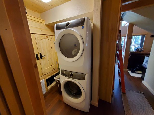 1283 Mountain View Rd, Tamarack, CA 95223