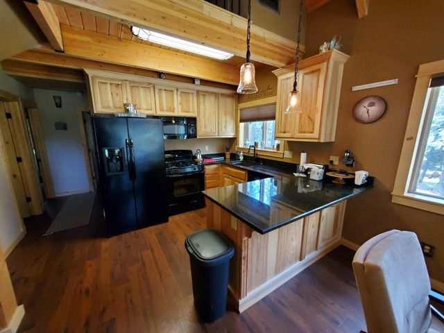 1283 Mountain View Rd, Tamarack, CA 95223