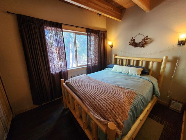 1283 Mountain View Rd, Tamarack, CA 95223