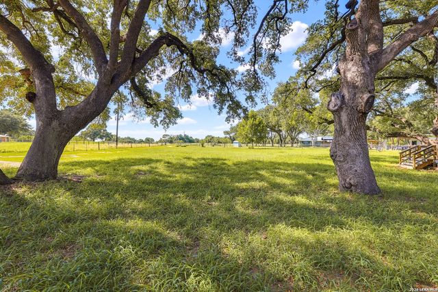 340 Joy Dr, San Antonio, TX 78223