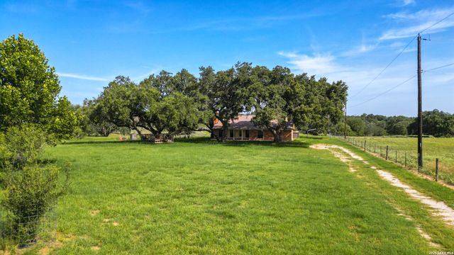 340 Joy Dr, San Antonio, TX 78223
