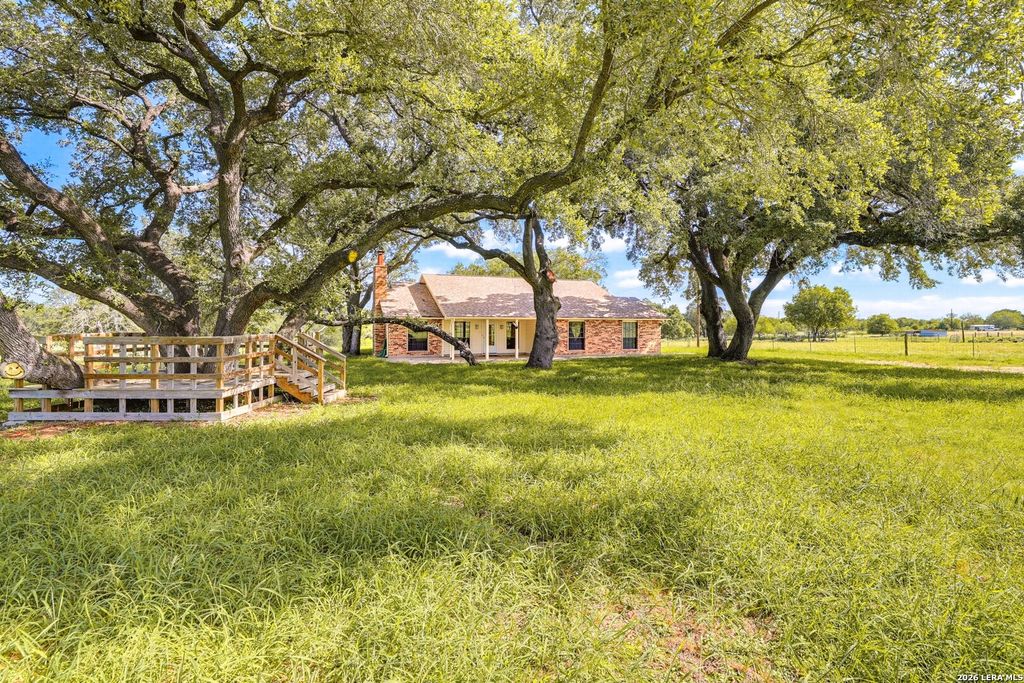 340 Joy Dr, San Antonio, TX 78223