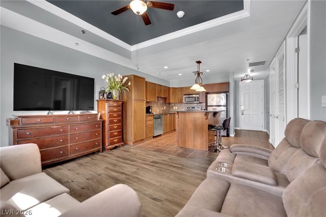 2455 West Serene Avenue 714, Las Vegas, NV 89123