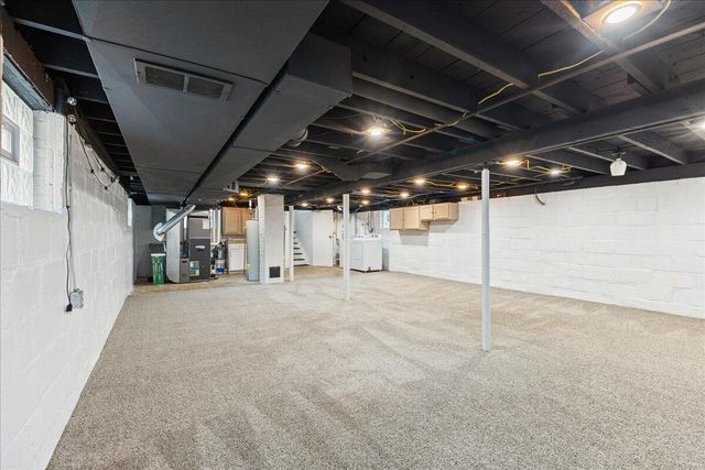 256 W Tacoma Street, Clawson, MI 48017