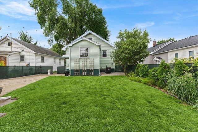 256 W Tacoma Street, Clawson, MI 48017