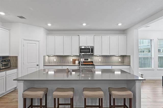 805 Westwood Drive, League City, TX 77573