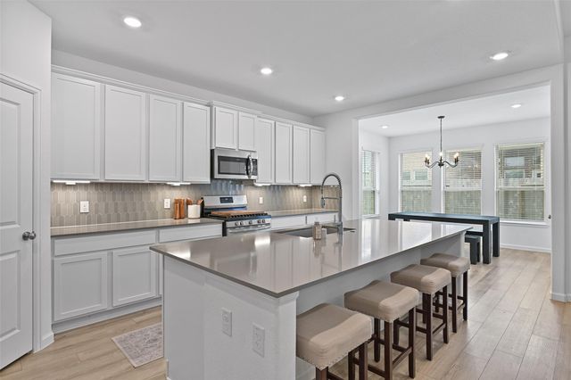 805 Westwood Drive, League City, TX 77573