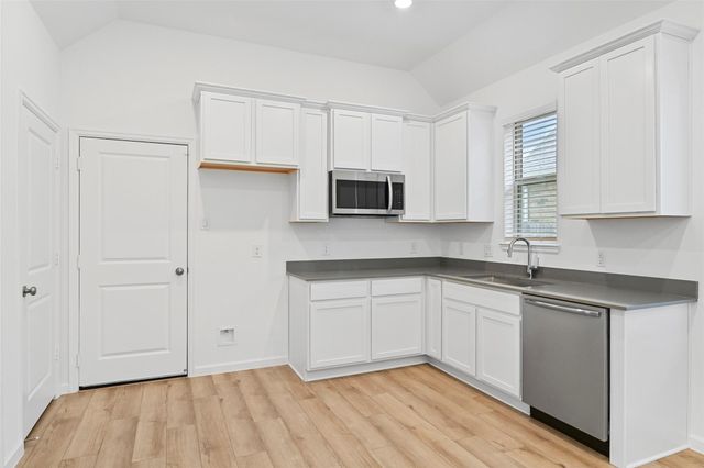 805 Westwood Drive, League City, TX 77573