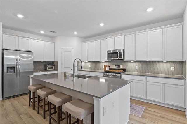 805 Westwood Drive, League City, TX 77573