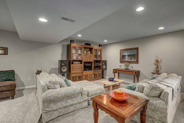 1365 Dominion Trail, Hebron, KY 41048