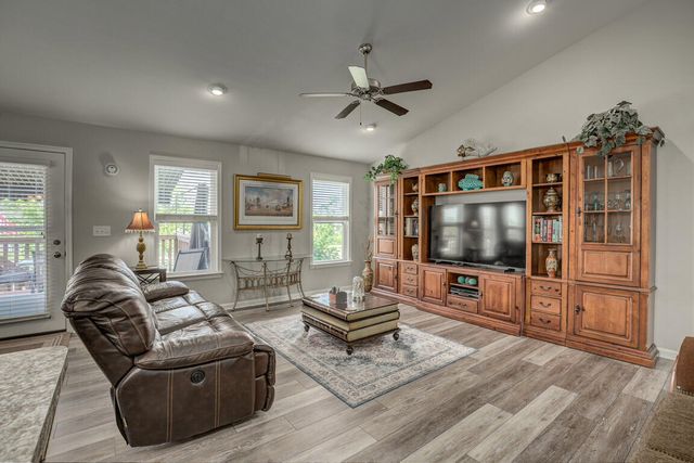 1365 Dominion Trail, Hebron, KY 41048