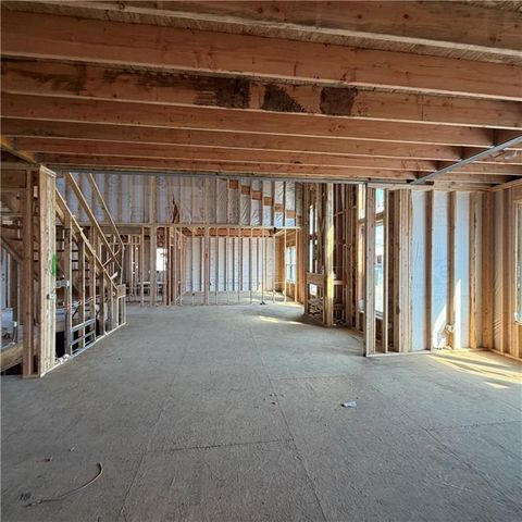 2306 Foxtail Drive, Kearney, MO 64060