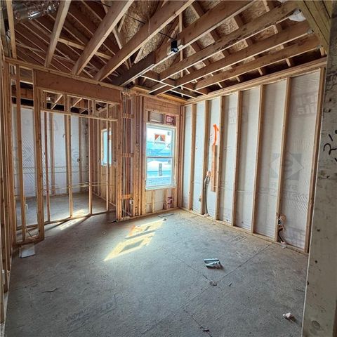 2306 Foxtail Drive, Kearney, MO 64060