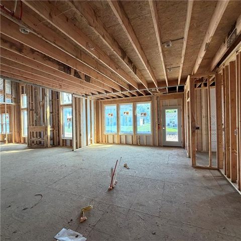 2306 Foxtail Drive, Kearney, MO 64060