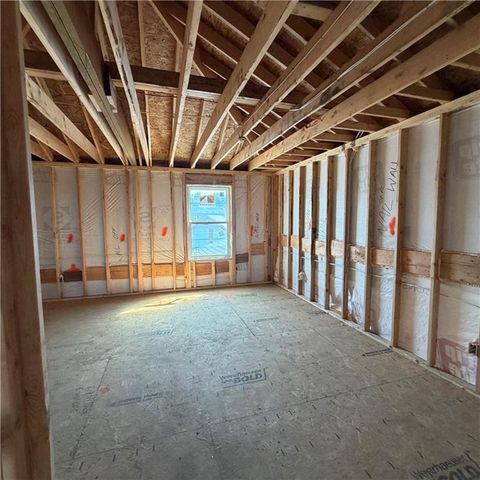 2306 Foxtail Drive, Kearney, MO 64060
