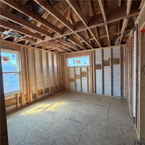 2306 Foxtail Drive, Kearney, MO 64060