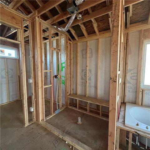 2306 Foxtail Drive, Kearney, MO 64060