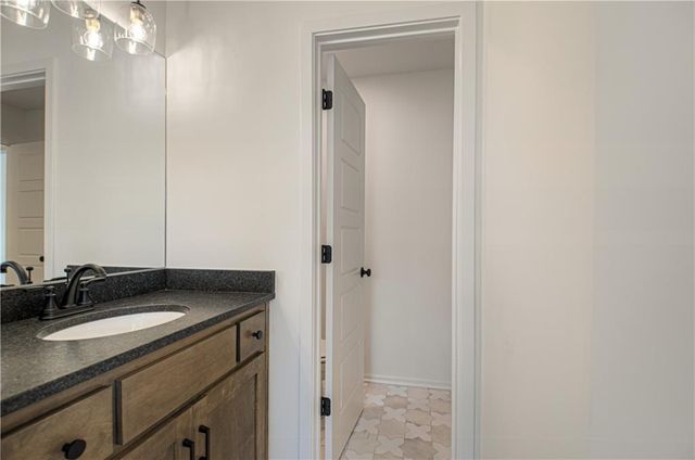 2306 Foxtail Drive, Kearney, MO 64060