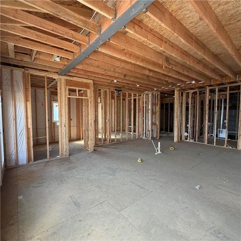 2306 Foxtail Drive, Kearney, MO 64060